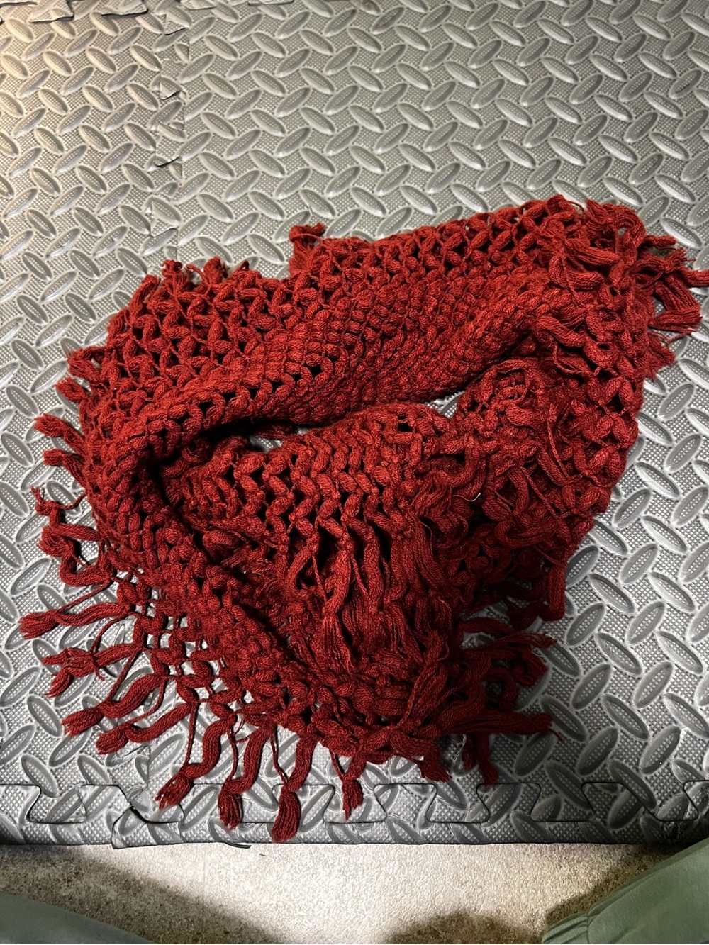 American Eagle 2015 Boho Scarf Burgundy Red 2010s Indie Hippie